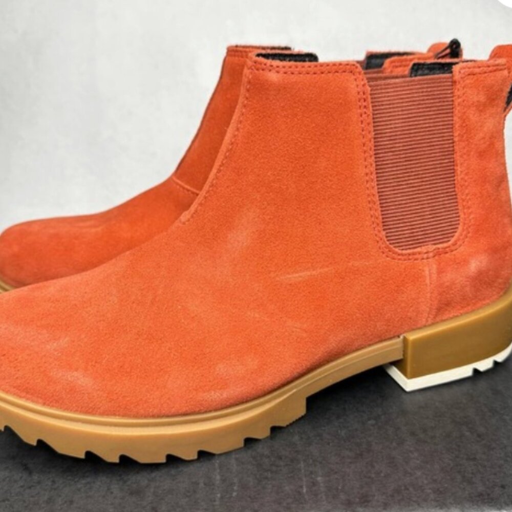 Sorel Emelie - Chelsea Suede Ankle Boots - Red/Orange - Like New